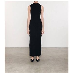 Sleeveless Black Bodycon Maxi Dress - Classic Silhouette